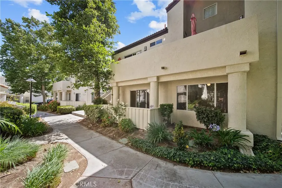 21346 Nandina, Newhall, CA 91321 - #3