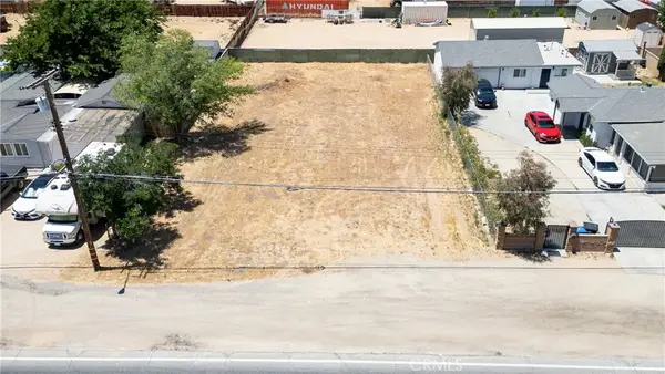30 Avenue L-4, Lancaster, CA 93536