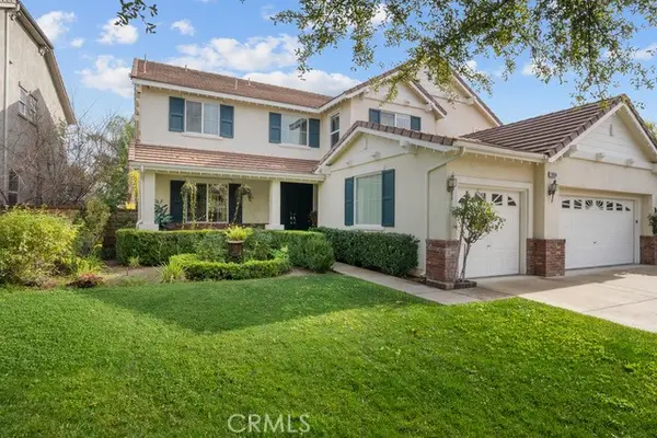 29350 Las Brisas, Valencia, CA 91354