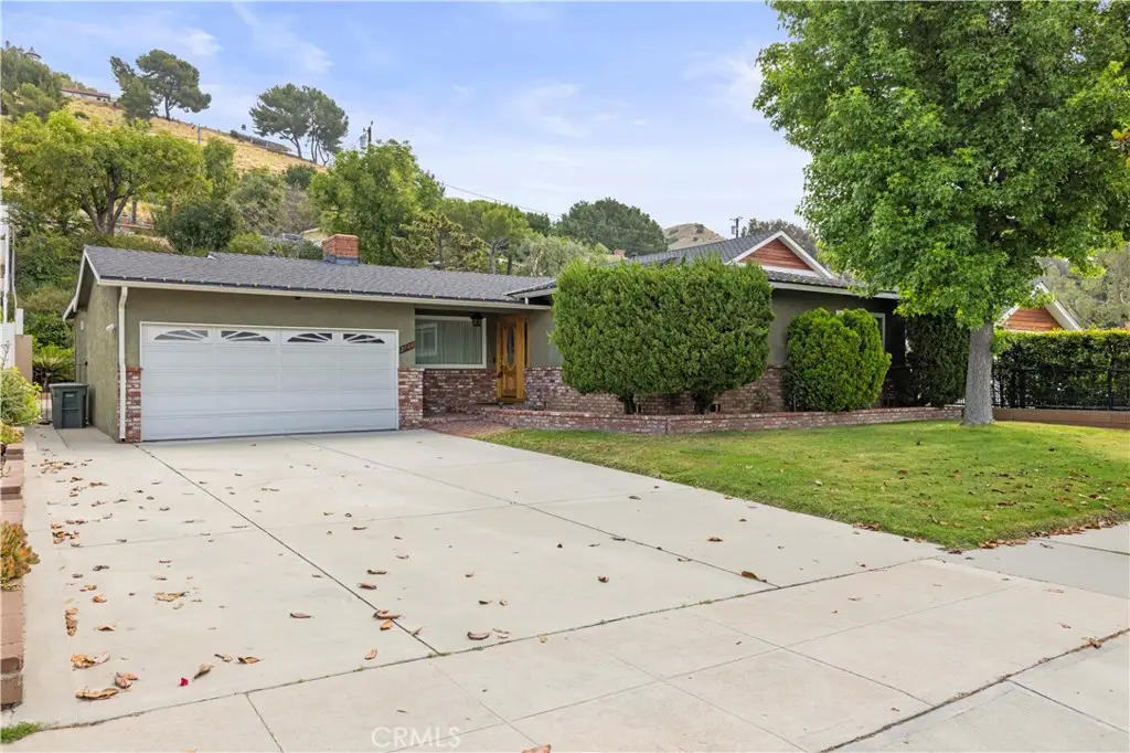 2724 N Kenneth, Burbank, CA 91504 - #1