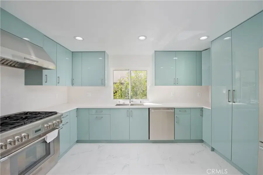 5333 Zelzah Avenue #102, Encino, CA 91316 - #3