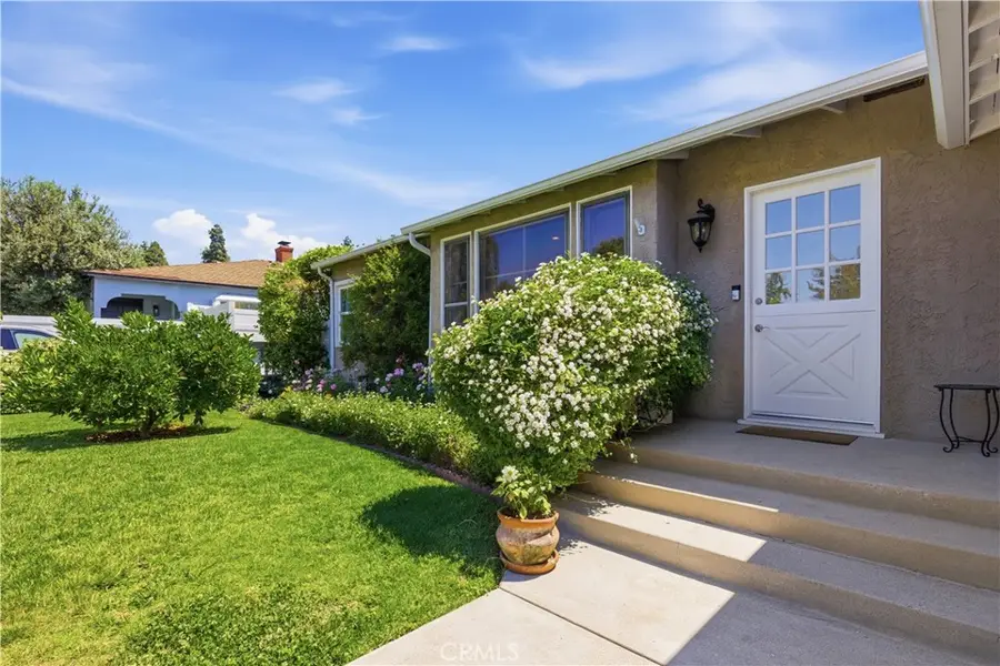 6630 Saloma Avenue, Van Nuys, CA 91405 - #2