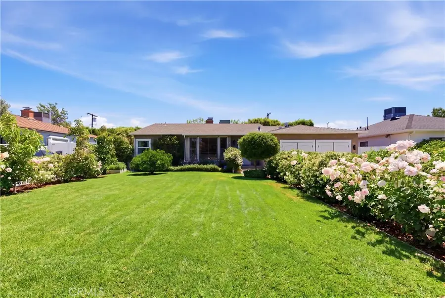 6630 Saloma Avenue, Van Nuys, CA 91405 - #3