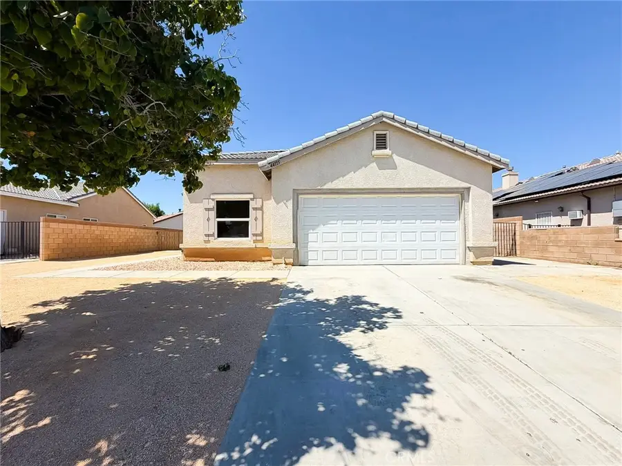 44115 Greentree Court, Lancaster, CA 93535 - #2