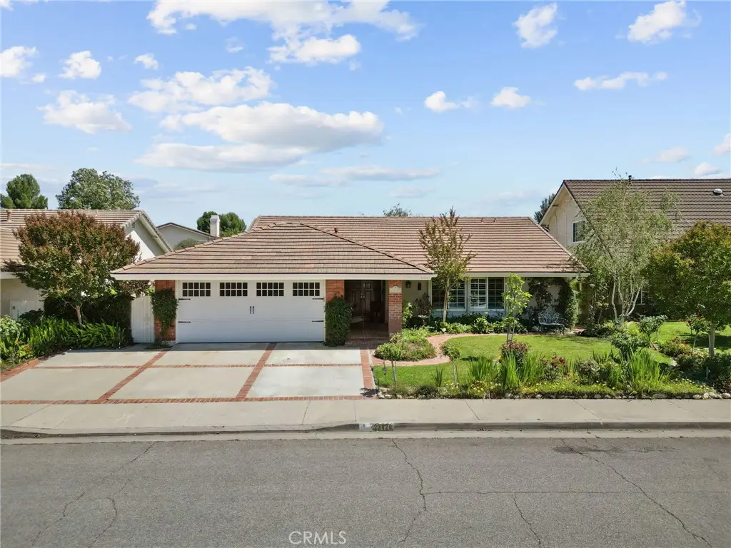 23420 Via Boscana, Valencia, CA 91355 - #1