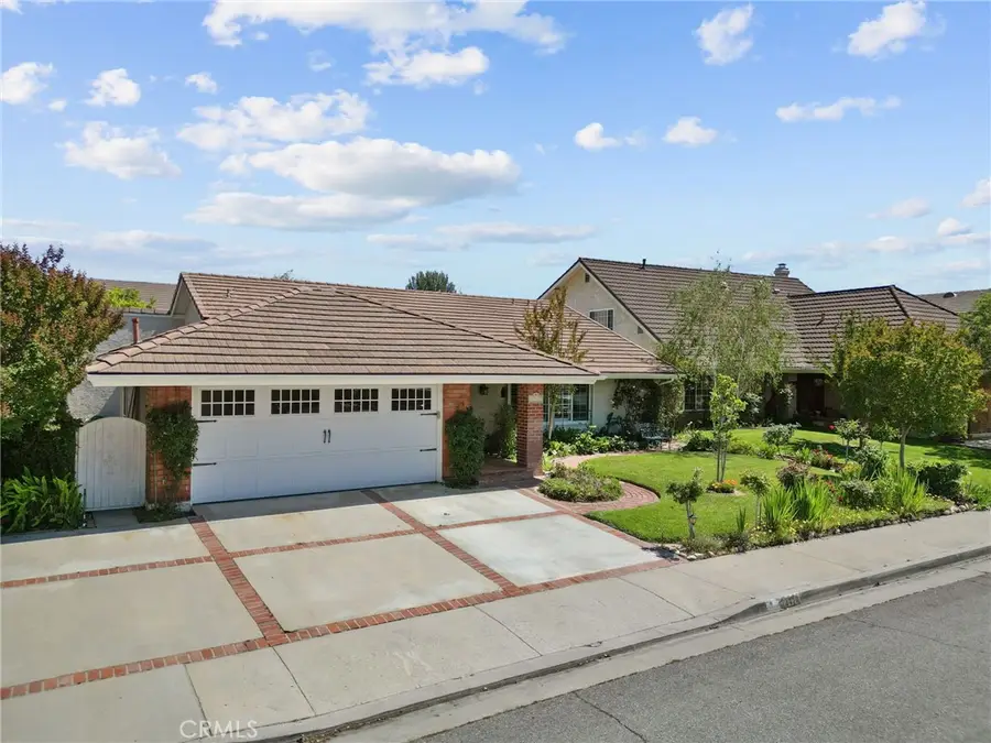 23420 Via Boscana, Valencia, CA 91355 - #2