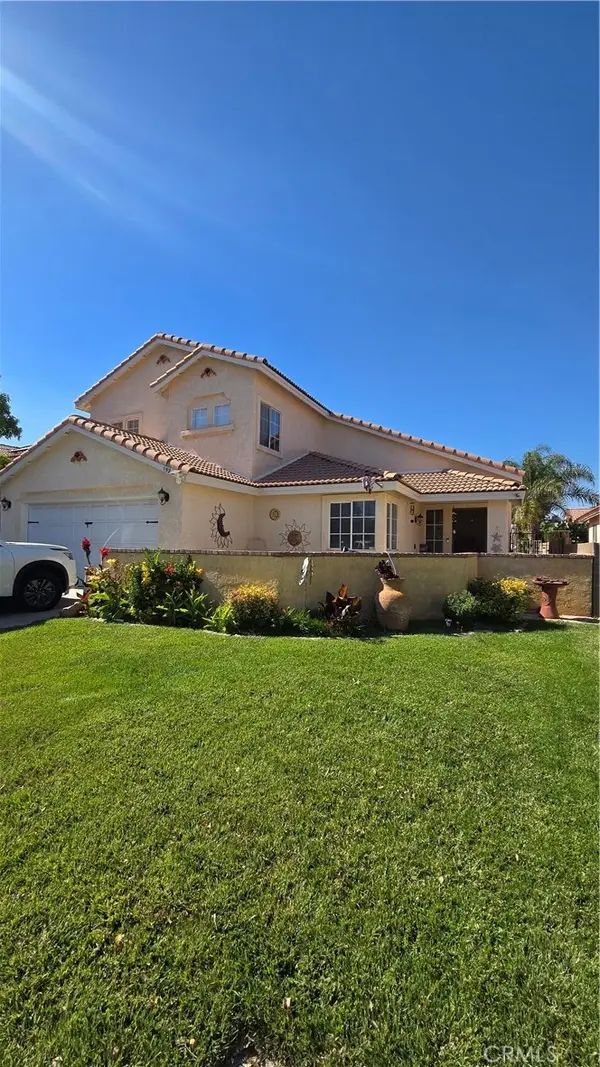 1523 E Avenue J6, Lancaster, CA 93535