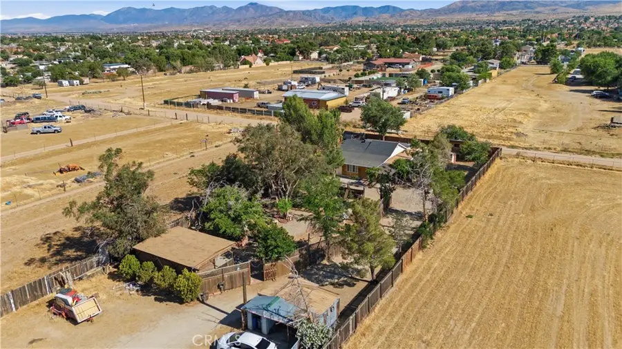 3160 E E Avenue R8, Palmdale, CA 93550 - #3