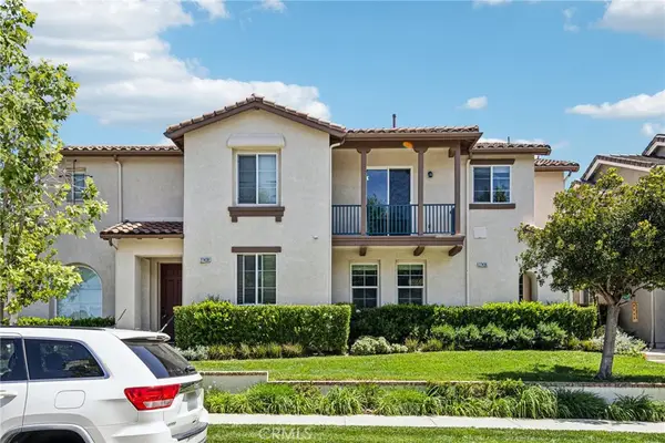 27436 Riverside, Valencia, CA 91354