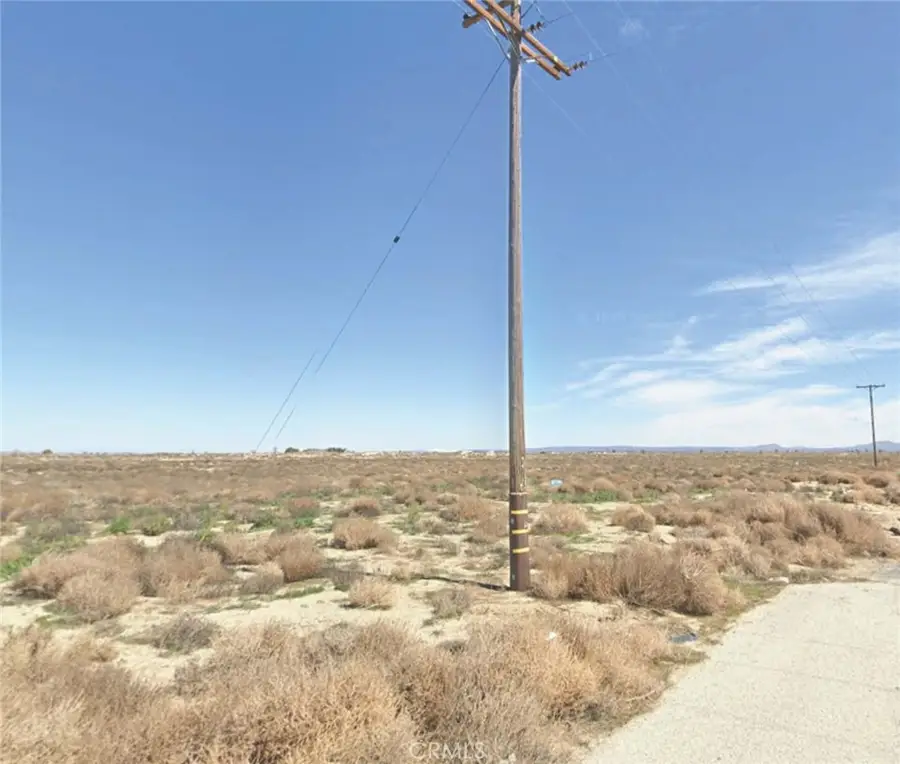6359 Avenue L, North Antelope Valley, CA 93535 - #3