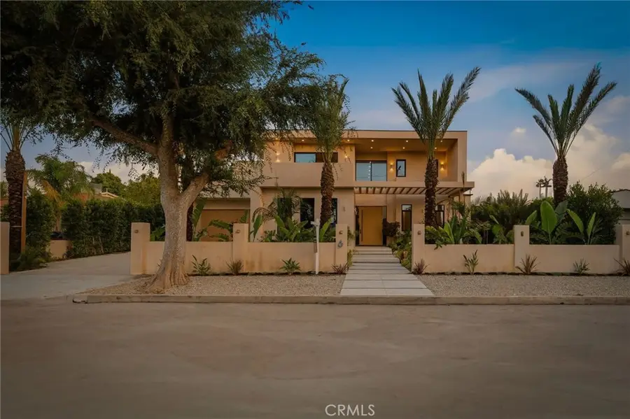 15450 Huston, Sherman Oaks, CA 91403 - #2
