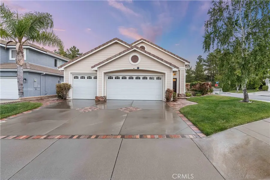23803 Claymore Way, Valencia, CA 91354 - #2