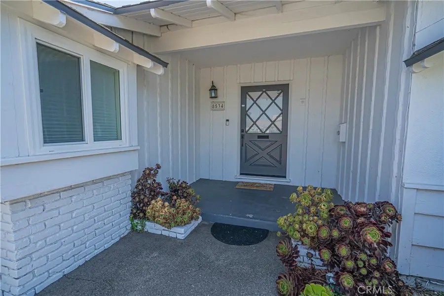 8534 Bothwell, Northridge, CA 91324 - #3