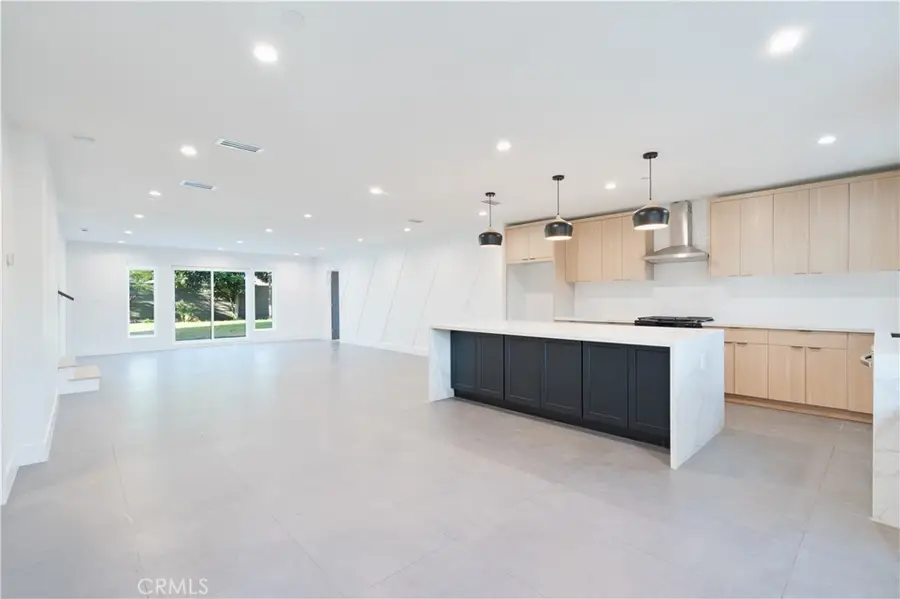 17406 Valerio, Van Nuys, CA 91406 - #2