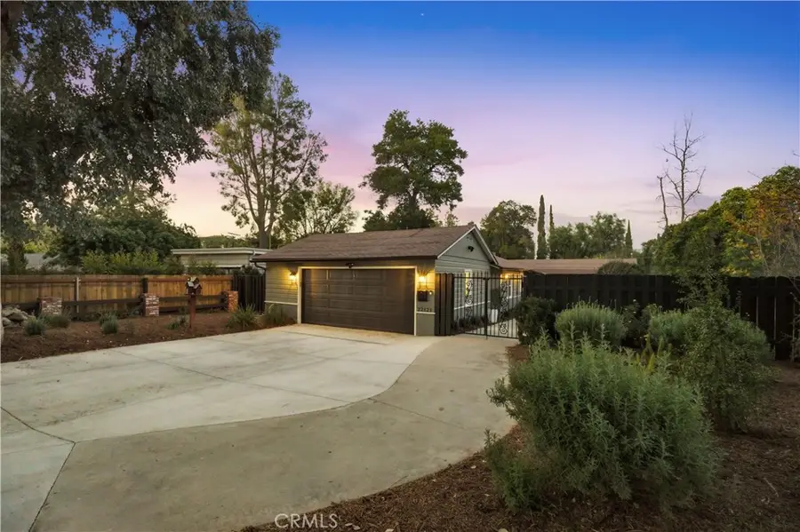 22121 Avenue Morelos, Woodland Hills, CA 91364 - #3