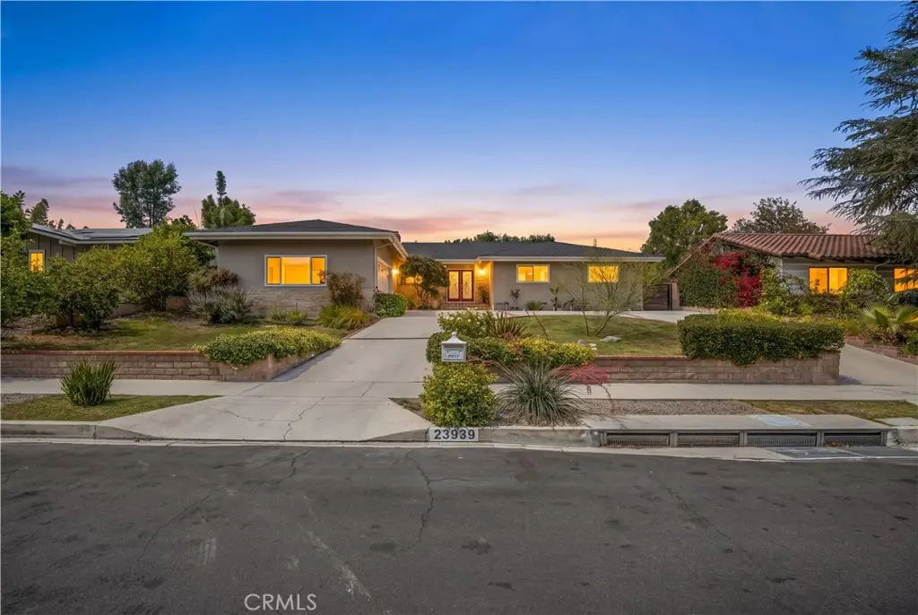 23939 Califa Street, Woodland Hills, CA 91367 - #1