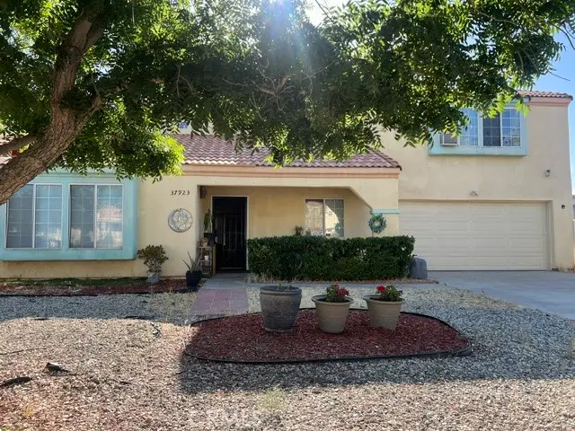 37923 Amethyst Street, Palmdale, CA 93552 - #1