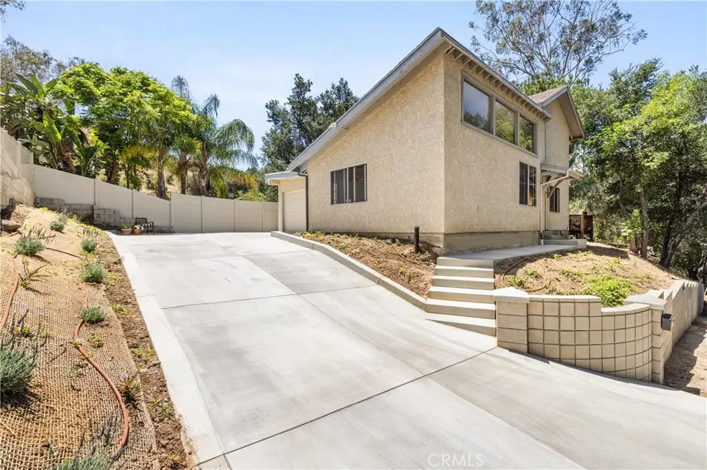 20914 Pilar Road, Woodland Hills, CA 91364 - #1