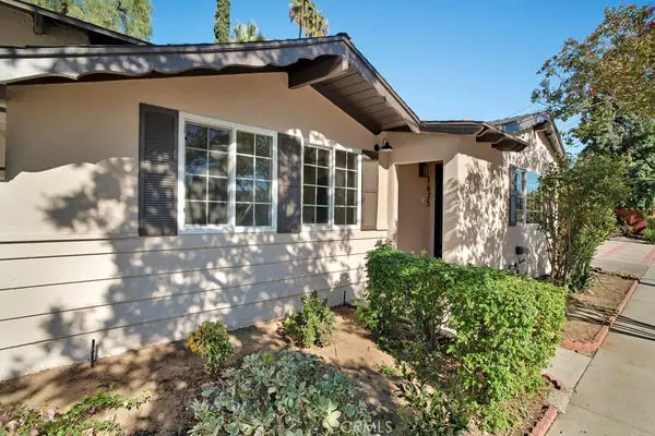 7633-7635 Fallbrook Avenue, West Hills, CA 91304