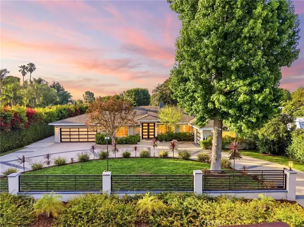 22637 Erwin Street, Woodland Hills, CA 91367