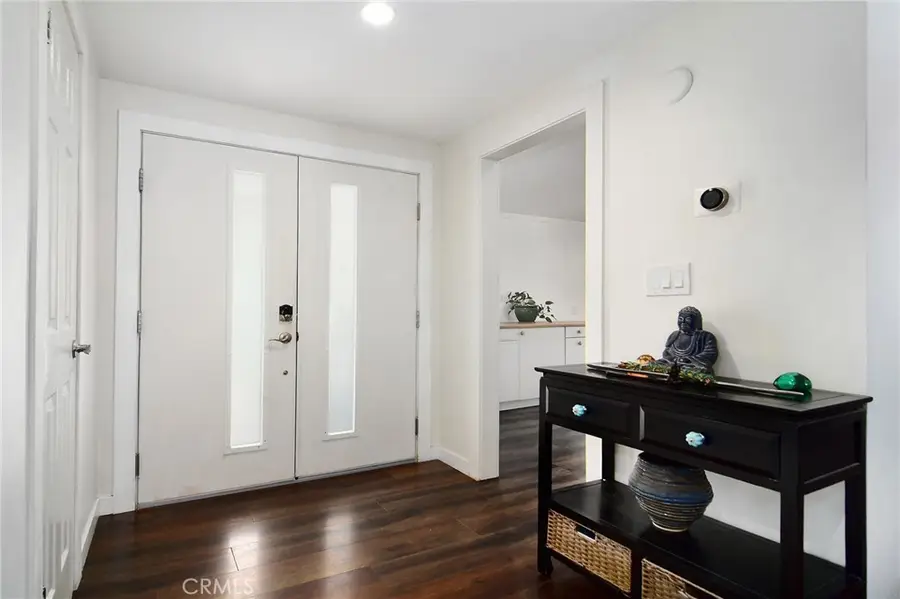 20643 Clarendon Street, Woodland Hills, CA 91367 - #3