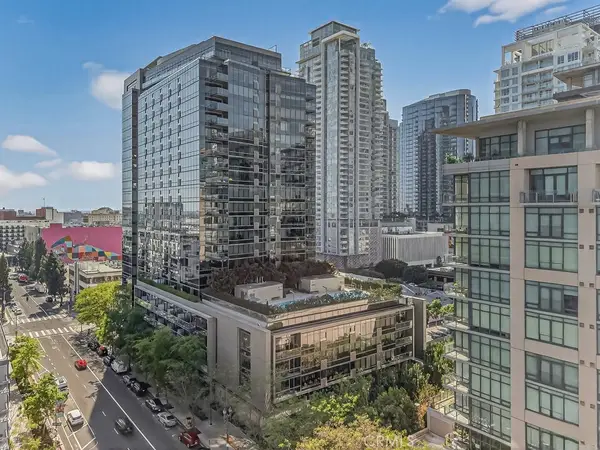 1155 S Grand Avenue #1707, Los Angeles, CA 90015