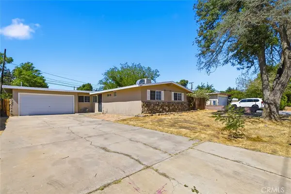 2047 W Lingard, Lancaster, CA 93536