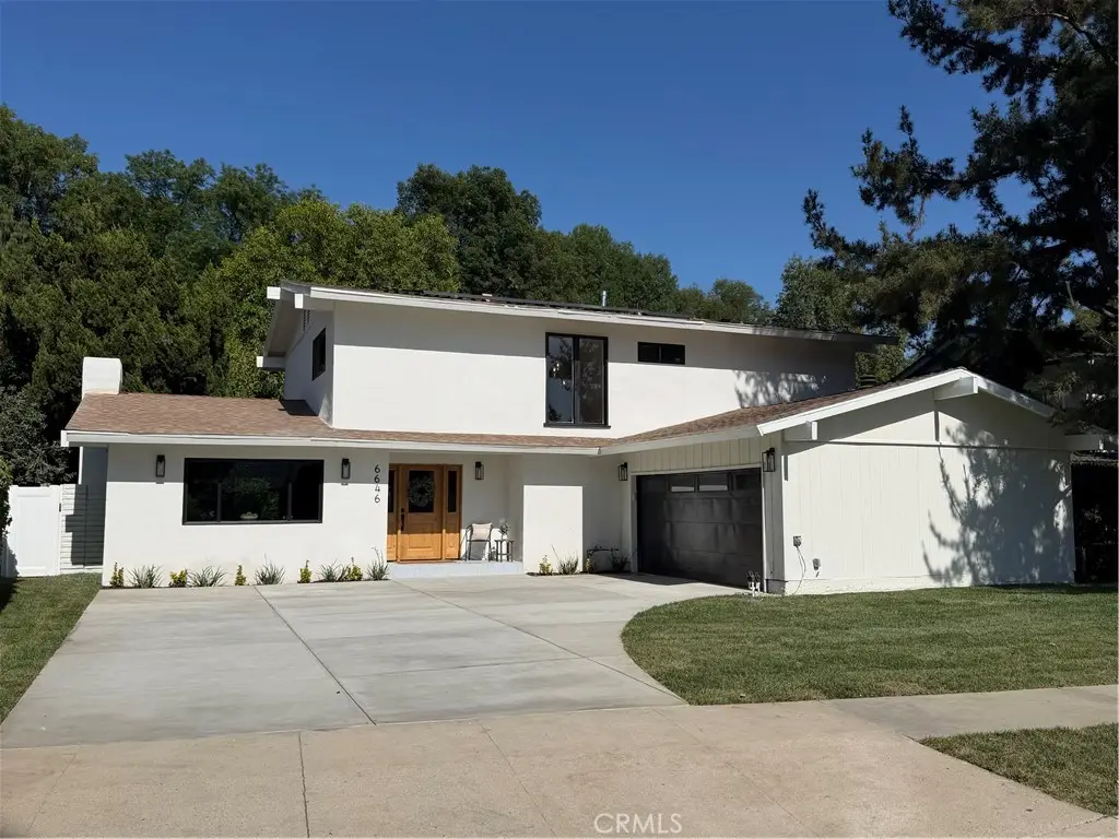 6646 Petit Avenue, Lake Balboa, CA 91406 - #1