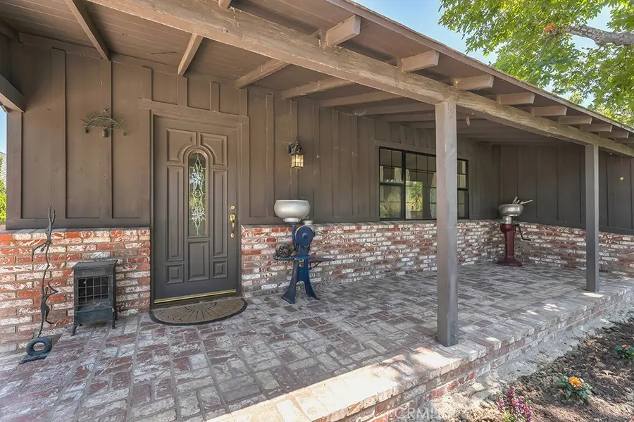 10340 Independence Avenue, Chatsworth, CA 91311 - #3