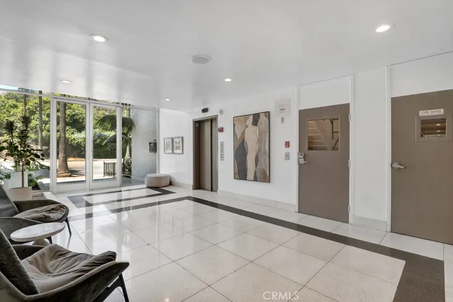 7560 Hollywood Boulevard, Los Angeles, CA 90046 - #2