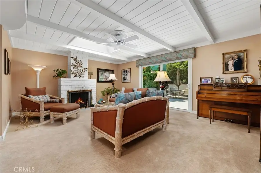 22946 Crespi, Woodland Hills, CA 91364 - #2
