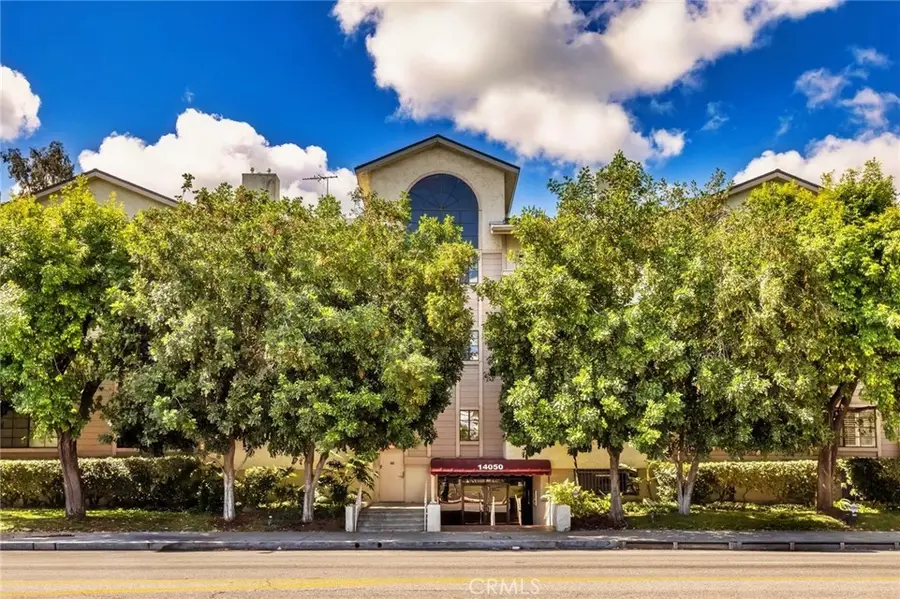 14050 Magnolia Boulevard, Sherman Oaks, CA 91423 - #2