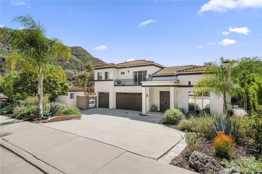2305 Waring, Agoura Hills, CA 91301 - #2