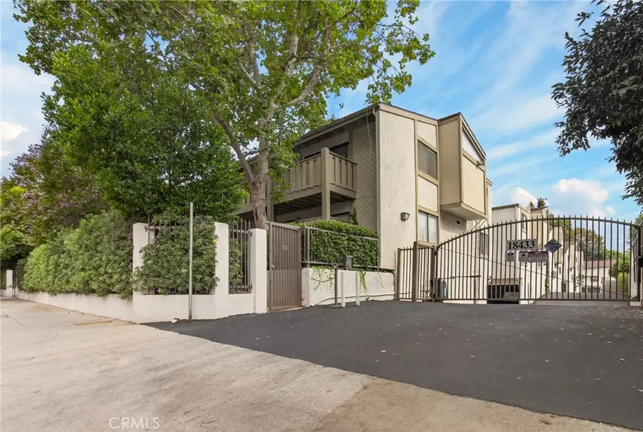 18433 Hatteras, Tarzana, CA 91356 - #3