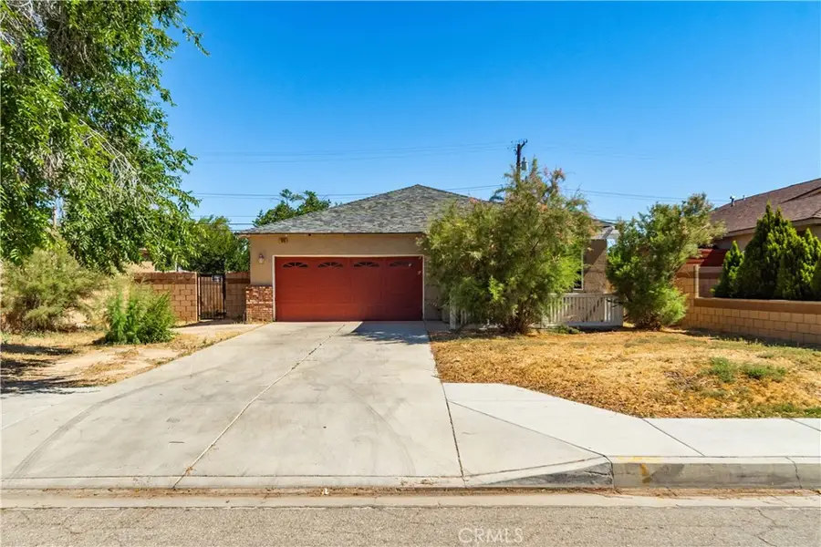 1315 W Avenue I, Lancaster, CA 93534 - #2