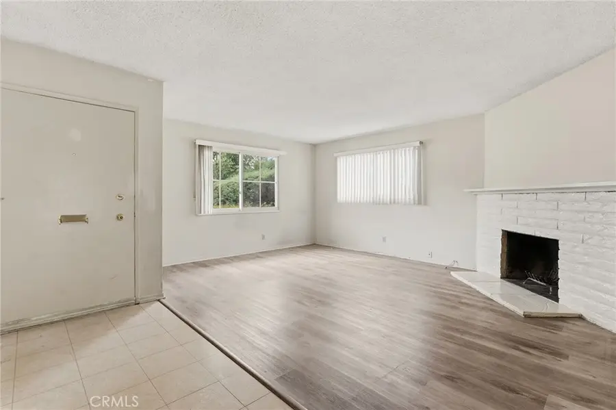 6451 Franrivers, West Hills, CA 91307 - #3