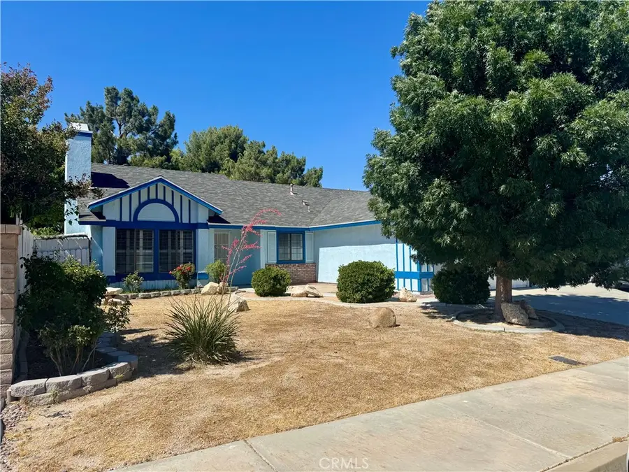 1809 W Avenue K9, Lancaster, CA 93534 - #2