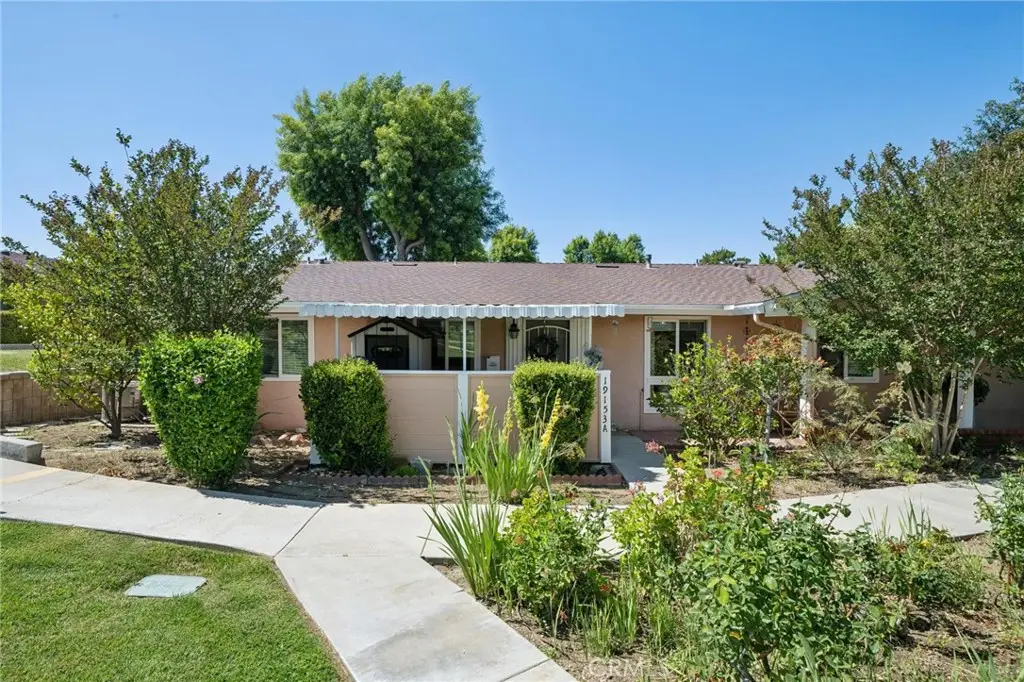 19153 Avenue Of The Oaks, Newhall, CA 91321 - #1
