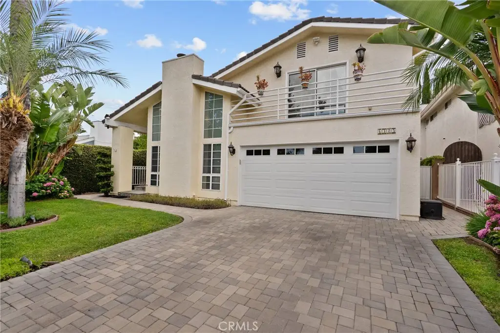 6325 Yolanda, Tarzana, CA 91335 - #1