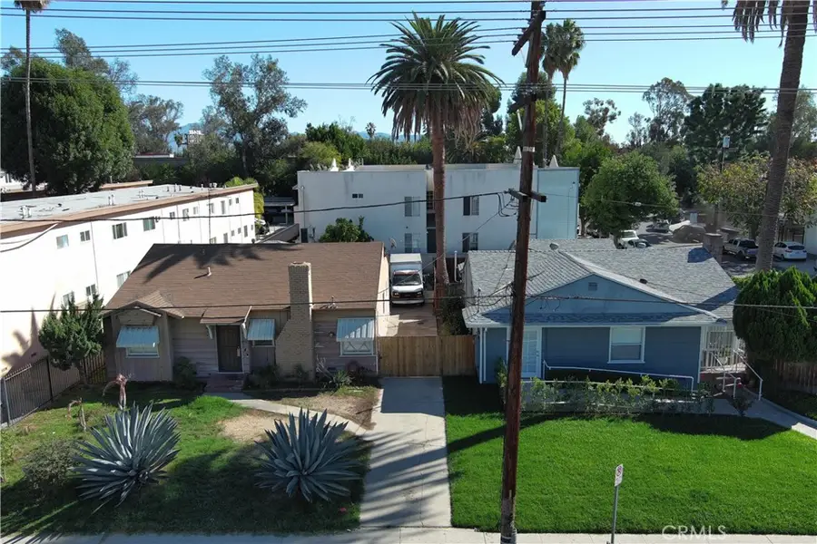 7402 Haskell, Van Nuys, CA 91406 - #3
