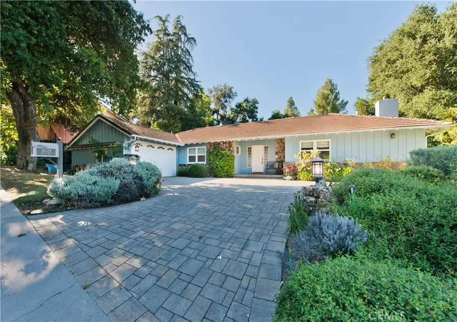 16529 Adlon Road, Encino, CA 91436 - #3