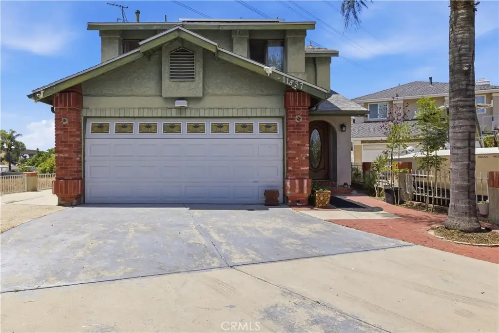 11837 Hunnewell, Sylmar, CA 91342 - #1