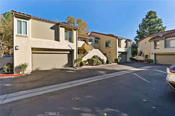3210 Darby Street #102, Simi Valley, CA 93063