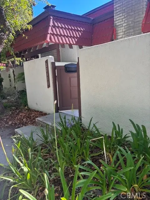 22350 James Alan, Chatsworth, CA 91311 - #1