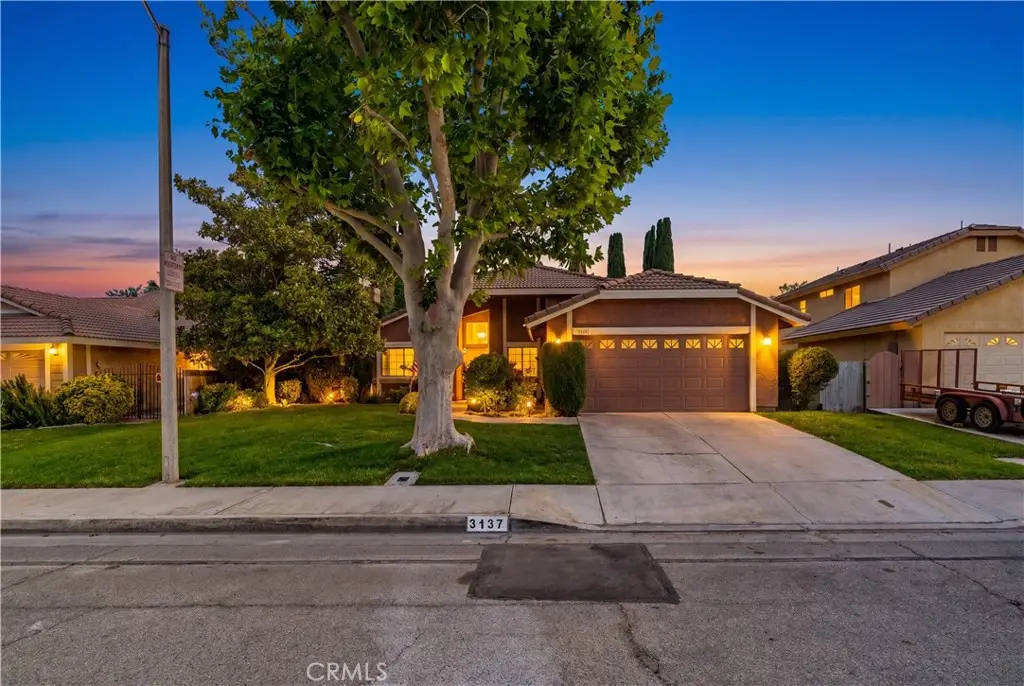 3137 W Avenue J6, Lancaster, CA 93536 - #1
