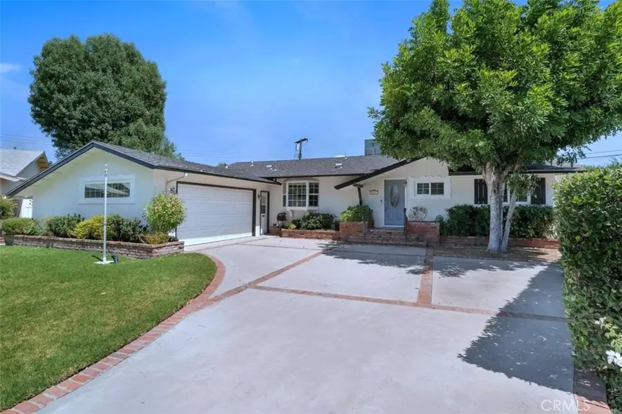 16504 Hiawatha Street, Granada Hills, CA 91344 - #2