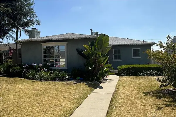 3916 Rose Avenue, Long Beach, CA 90807