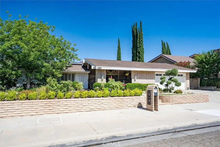 44042 27th St. W., Lancaster, CA 93536 - #2