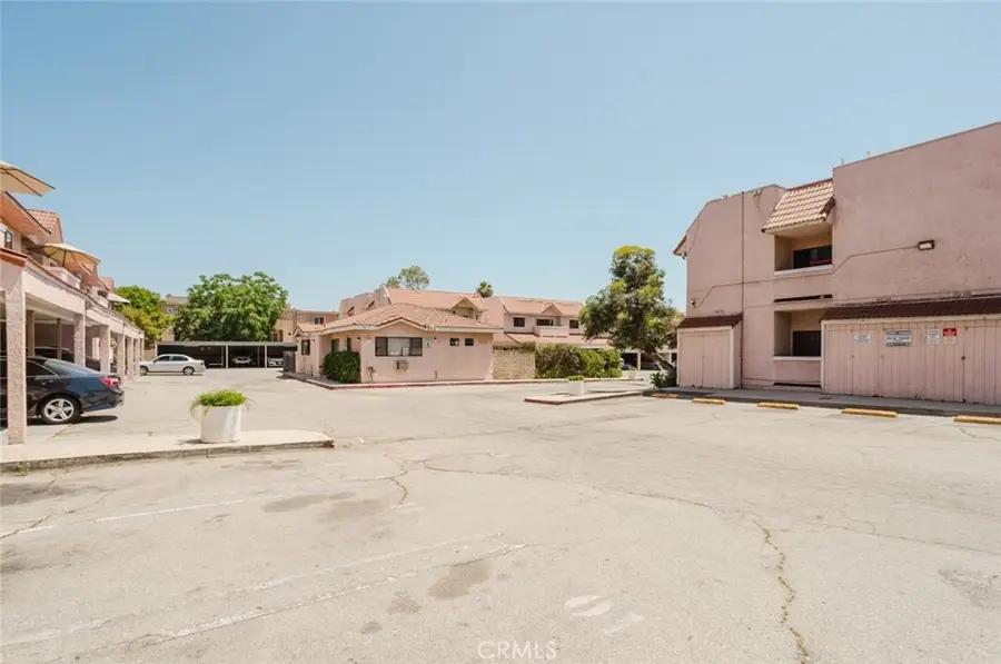10943 Laurel Canyon #14, San Fernando, CA 91340 - #2