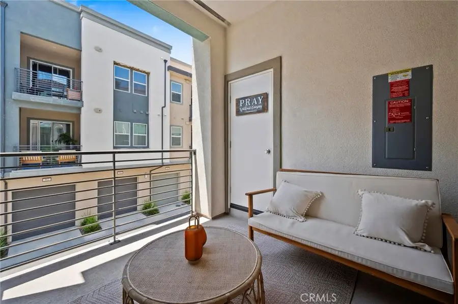 27410 Merlin Place #203, Valencia, CA 91381 - #3
